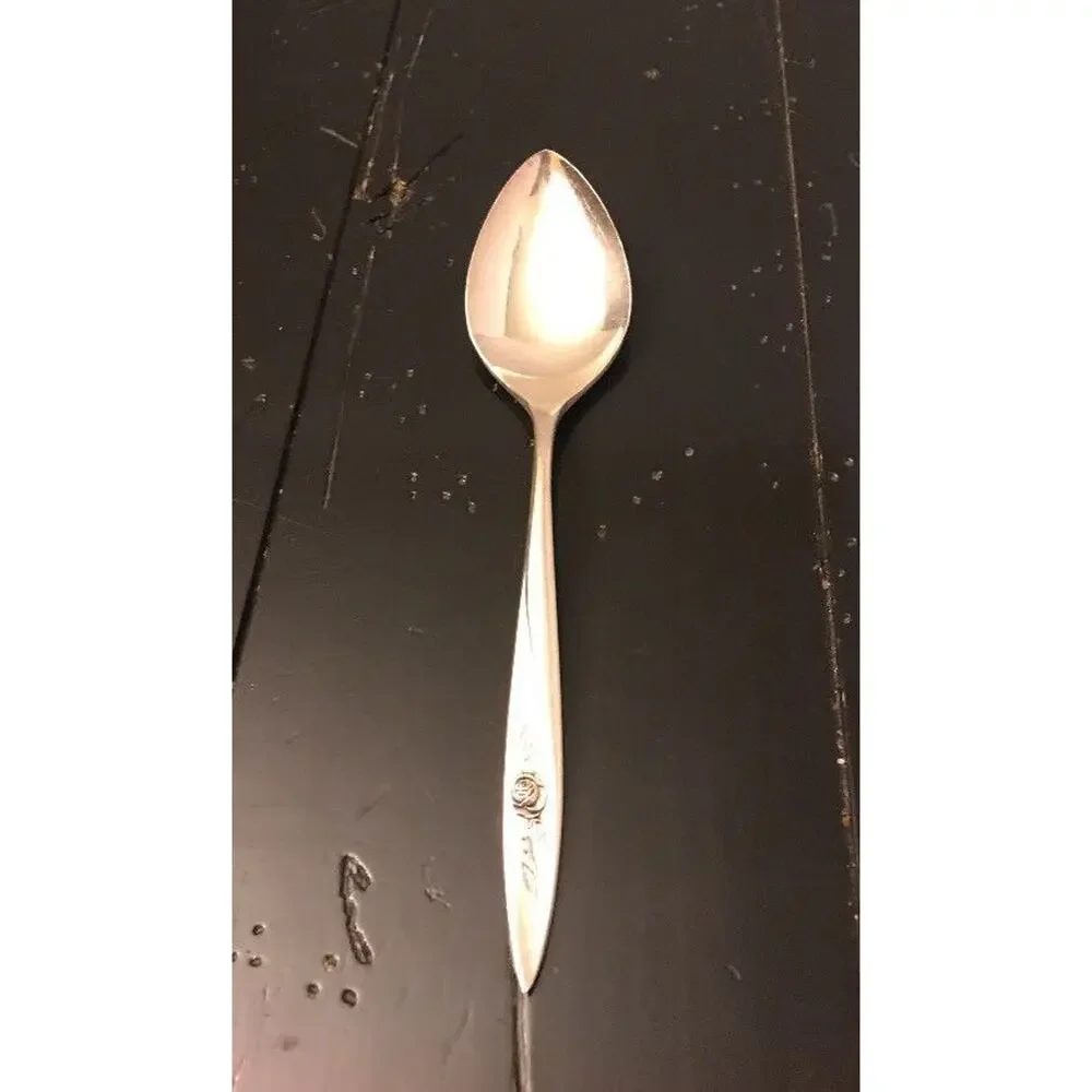 Oneida Community Silverplate Flatware Morning Rose 8.5